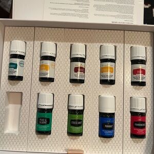 Young Living Essential Oils Set - White, Green, Red Labels